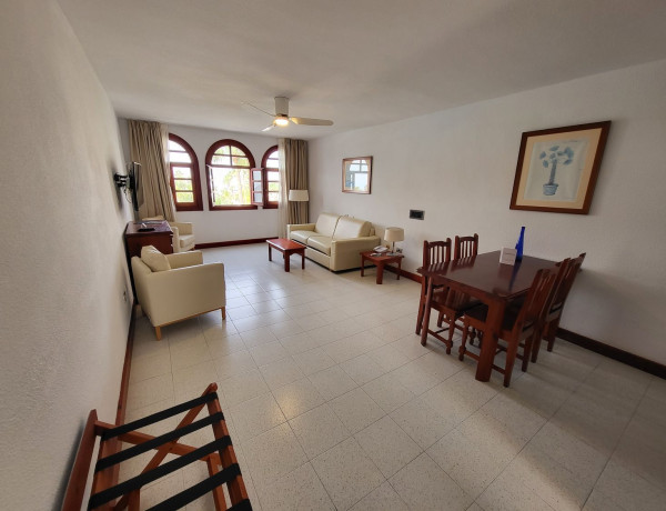 Duplex en venta en Av. Rafael Puig Lluvina, 1126, Arona photo 4