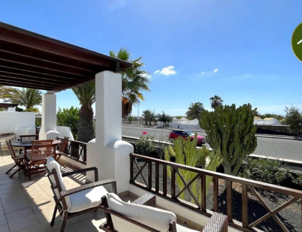 Detached villa for sale in  Calle Lanzarote Urbanización Carlos Park s/n, Yaiza photo 2