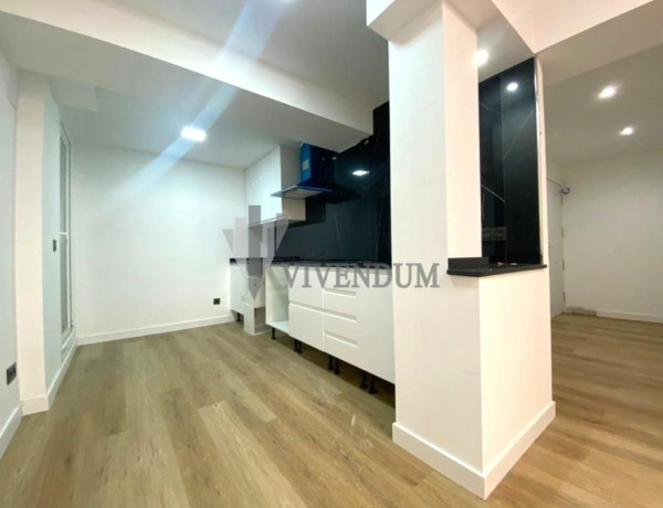 Apartment for sale in Centro urbano , Vigo photo 1
