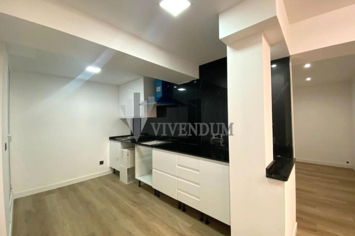 Sale of apartment in Urban center, Vigo
photo 2