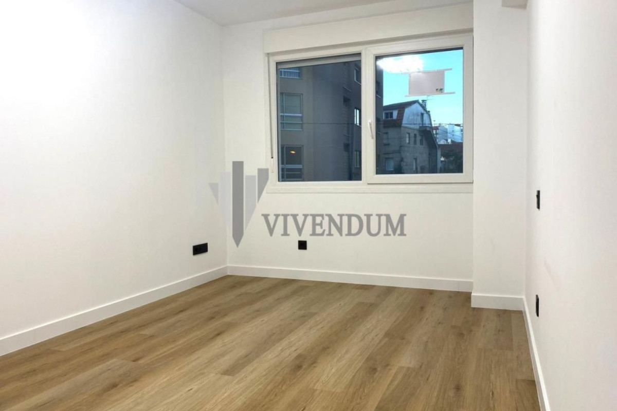 Sale of apartment in Urban center, Vigo
photo 5