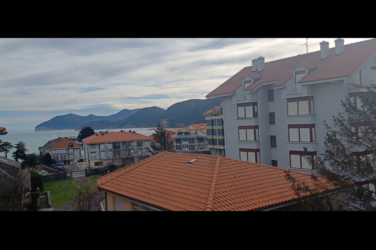Venta de piso en Calle de los Pinares, Noja
photo 1