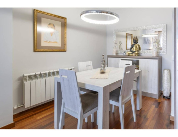 Bajo en venta en Calle de Oviedo, 3032, Girona thumbnail 1