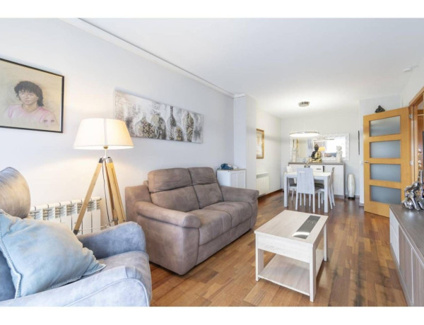 Bajo en venta en Calle de Oviedo, 3032, Girona thumbnail 2