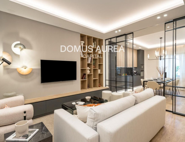 Apartment for sale in Calle de Serrano, Madrid photo 1