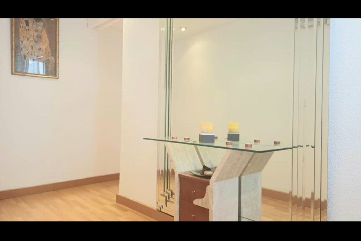 Sale of apartment in Calle de la Madre Sacramento, 17, Zaragoza
photo 1