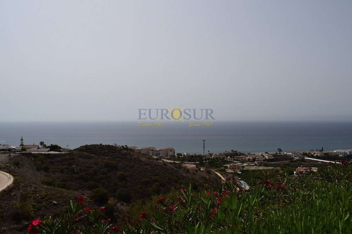 Terreno en venta en Torrox, Malaga photo 3