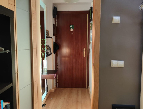 Продажа квартиры в Avenida de las Naciones, 27, Fuenlabrada thumbnail 1