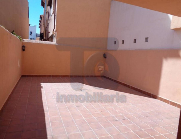 Semi-detached house for sale in  Calle Cristóbal Colón , Las Gabias photo 4
