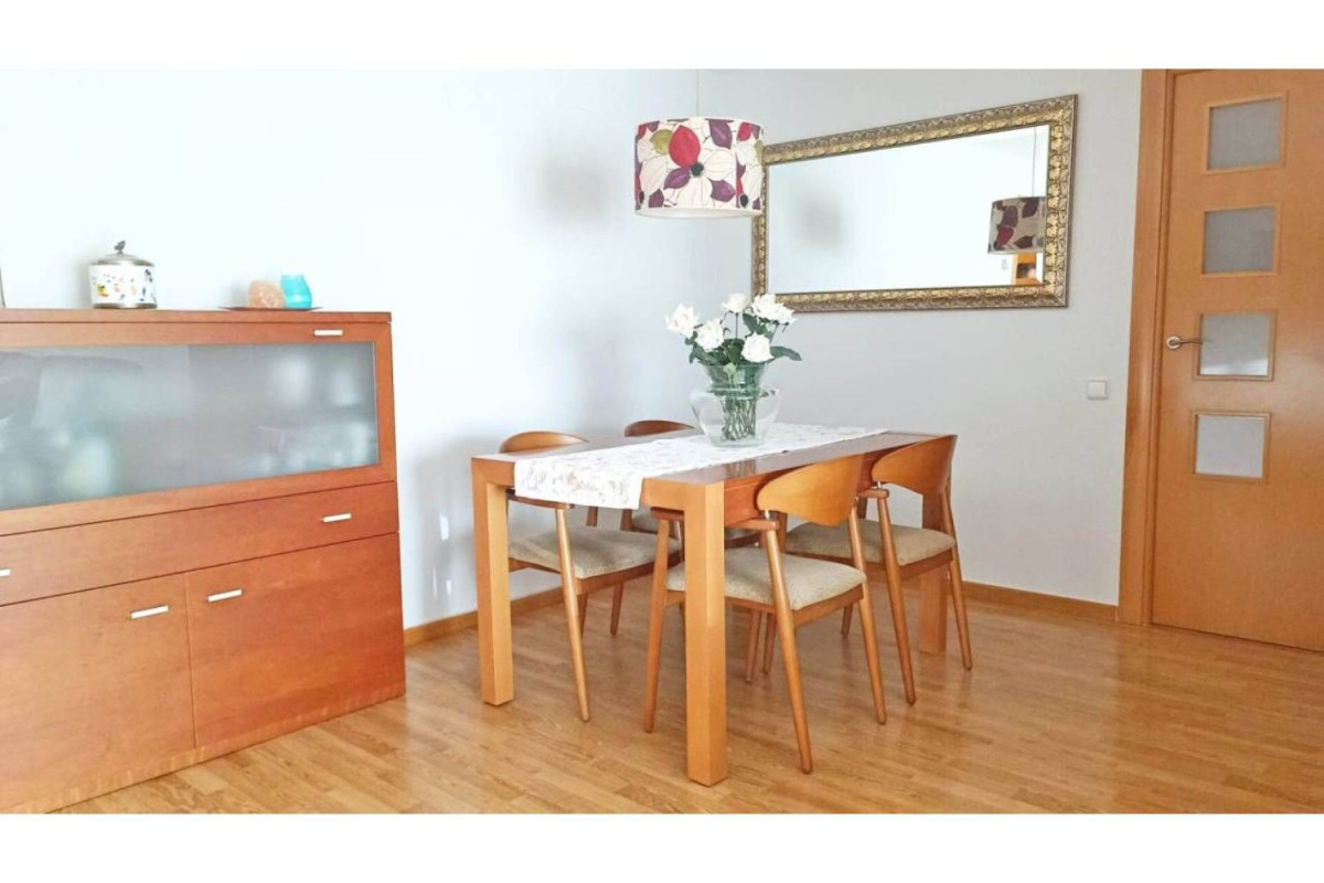 Продажа квартиры на Calle de Gabriel Querol, Терраса
 photo 2