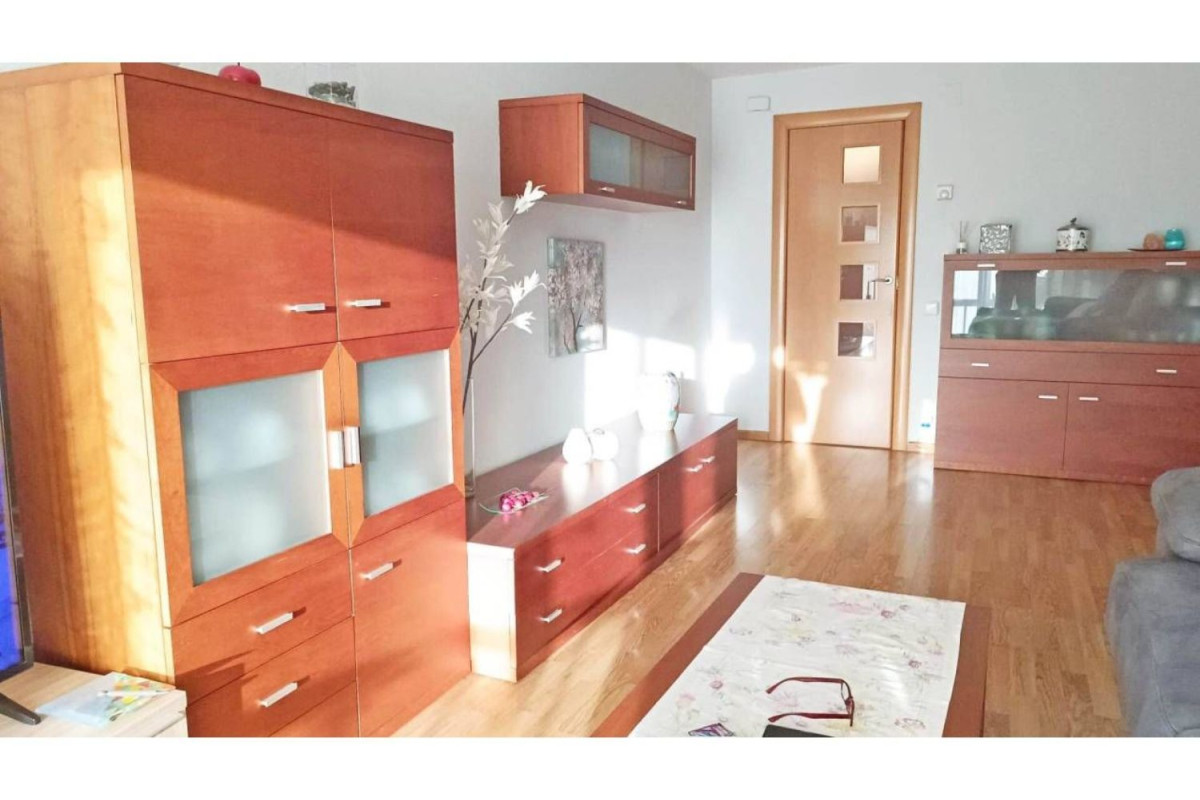 Продажа квартиры на Calle de Gabriel Querol, Терраса
 photo 3