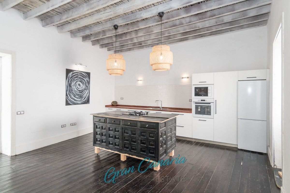 Sale of townhouse in  Calle Jose Ramirez , Ingenio photo 5