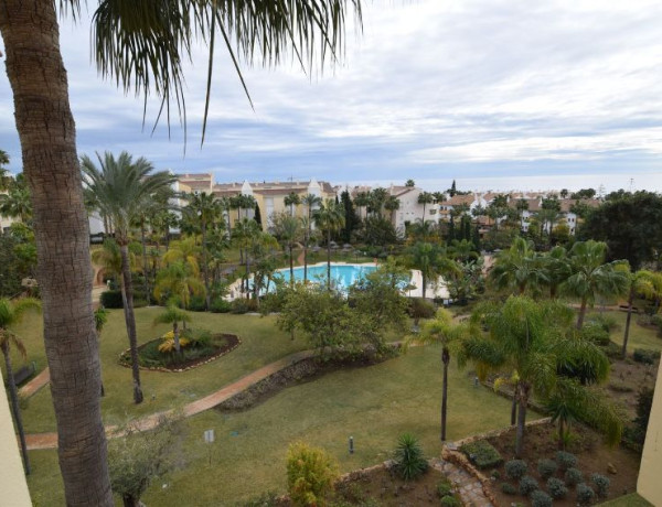 Пентхаус на продажу в Alameda de las Brisas, Marbella photo 1