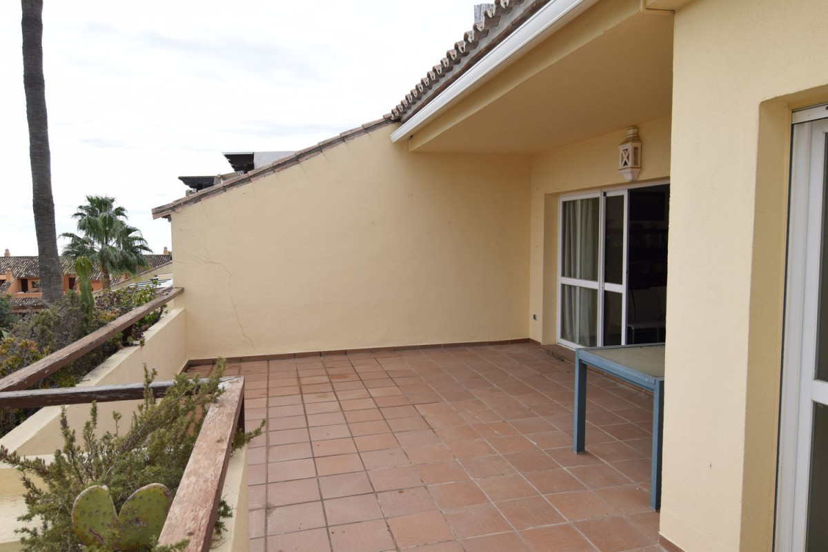 Продажа пентхауса на Alameda de las Brisas, Марбелла photo 4