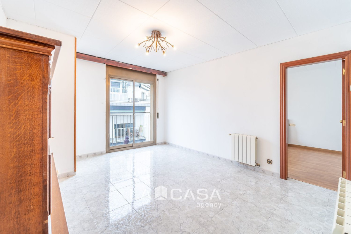 Venta de piso en El Castell-Poble Vell, Castelldefels
 photo 4