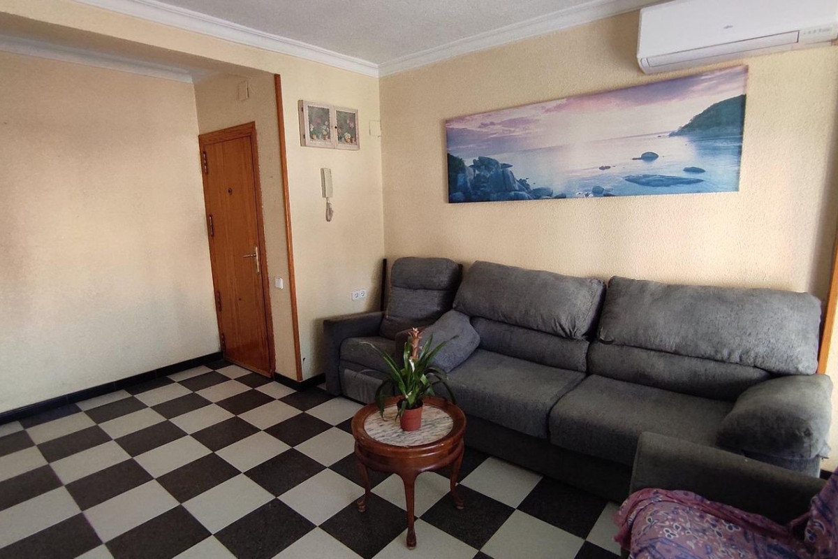 Venta de piso en Campello Playa, El Campello
photo 2
