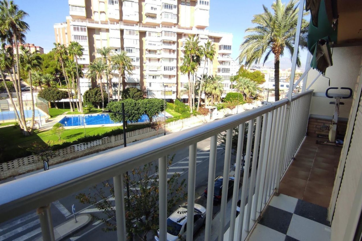 Venta de piso en Campello Playa, El Campello
photo 5