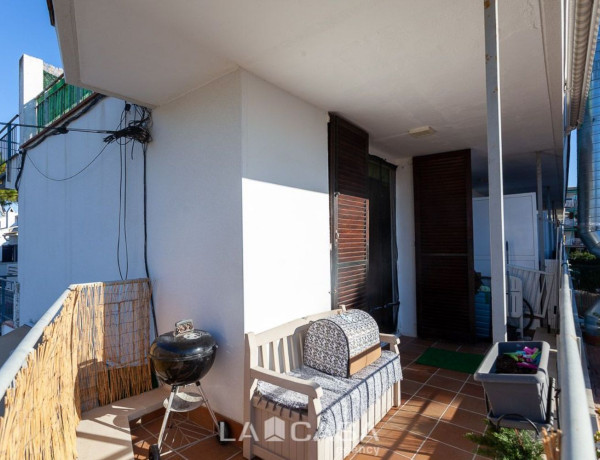 Piso en venta en La Pineda , Castelldefels thumbnail 2