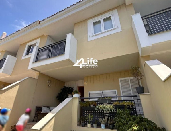 Chalet adosado en venta en Costa Adeje , Adeje thumbnail 2