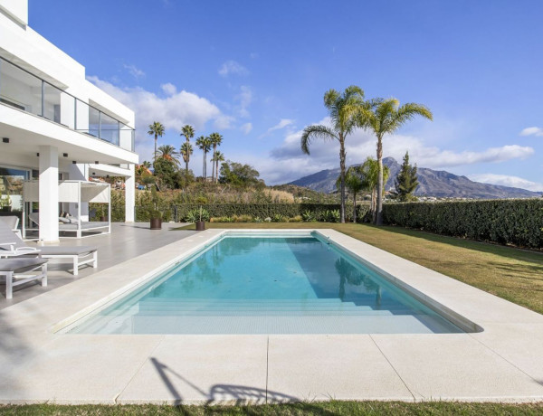 Chalet independiente en venta en Benahavís , Benahavís photo 1