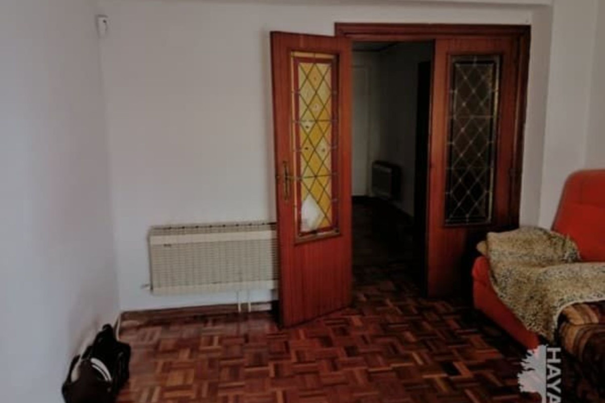 Sale of apartment in Calle Logroño, Miranda de Ebro
 photo 4