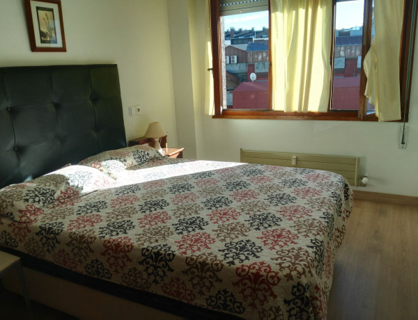 Продажа квартиры в Plaza de Primo Rivera, 8, Oviedo thumbnail 2