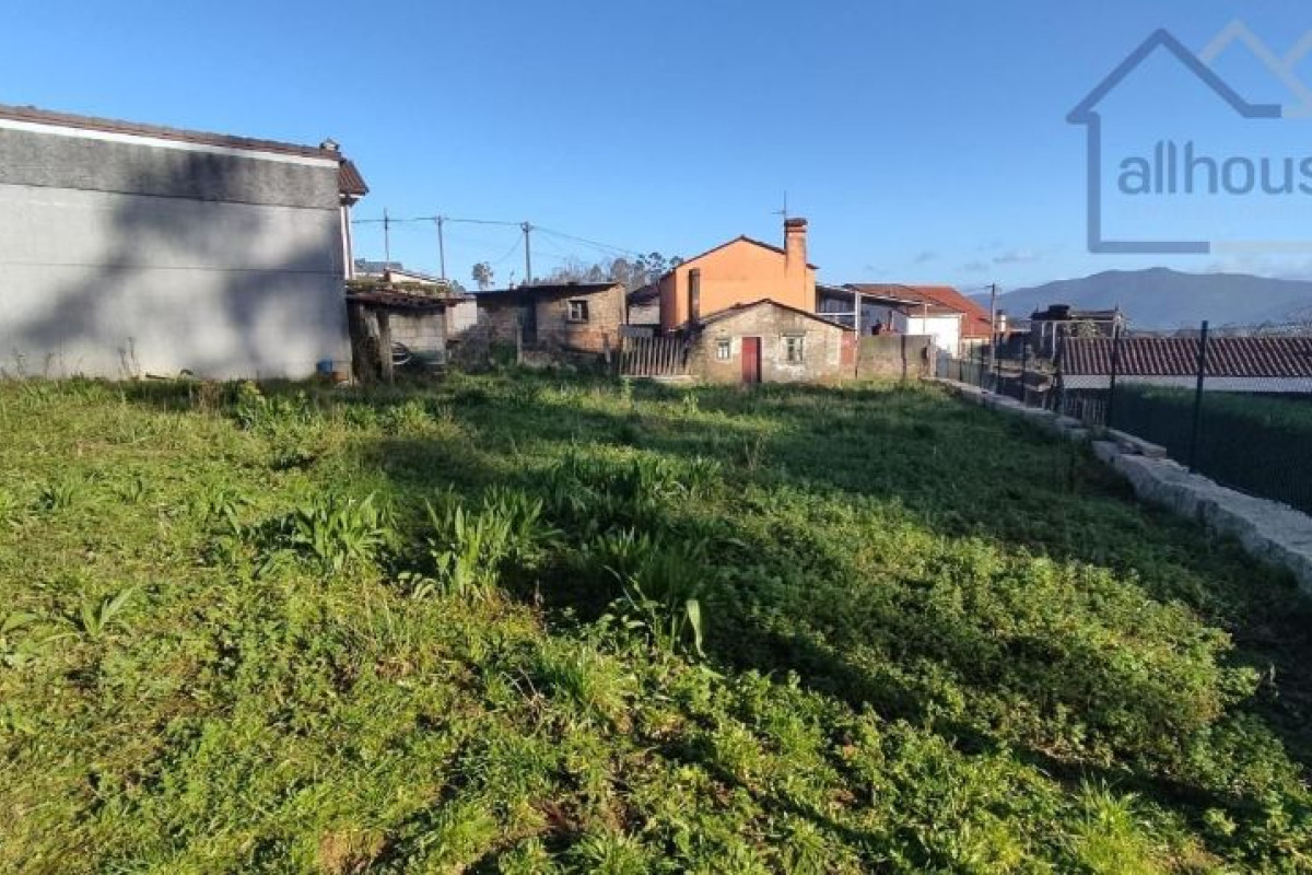 Terreno en venta en Mos, Pontevedra photo 1