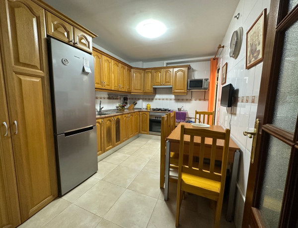 Bajo en venta en  Calle princesa iraya, San Cristóbal de la Laguna photo 4