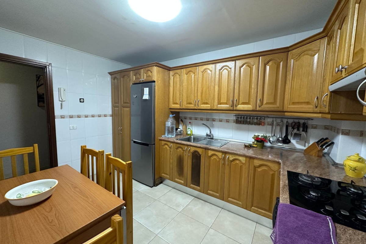 Venta de bajo en Calle princesa iraya, San Cristóbal de la Laguna
photo 5
