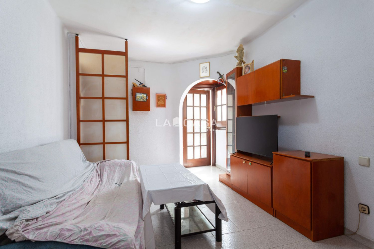 Venta de piso en Avenida del Masnou, Hospitalet de Llobregat
photo 1