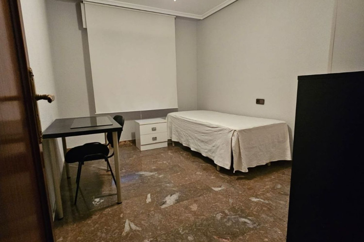 Продажа квартиры на Calle Alberca, 2, Дистри́кт Хоспи́таль
photo 3