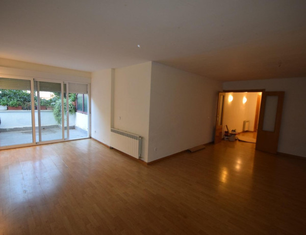 Продажа первого этажа в  Casco Antiguo , Majadahonda photo 3