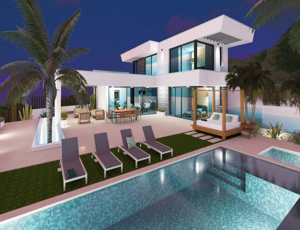 Chalet independiente en venta en El Almendro, Adeje thumbnail 1