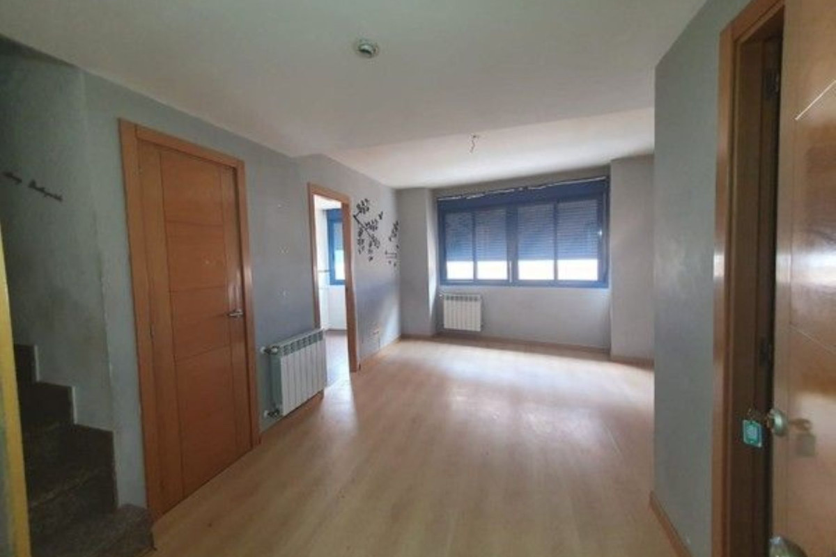 Piso en venta en travesía de la Chopera, Alovera
photo 1