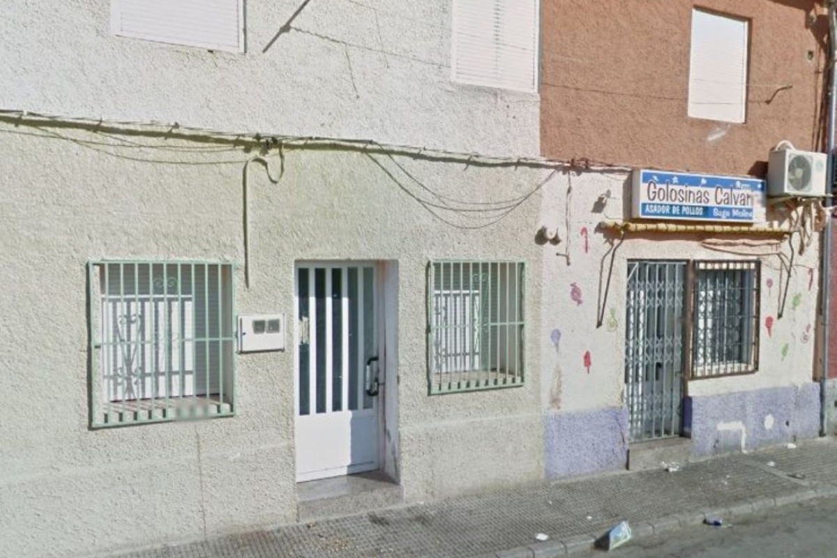 Piso en venta en carretera Liétor, Эльин
photo 1