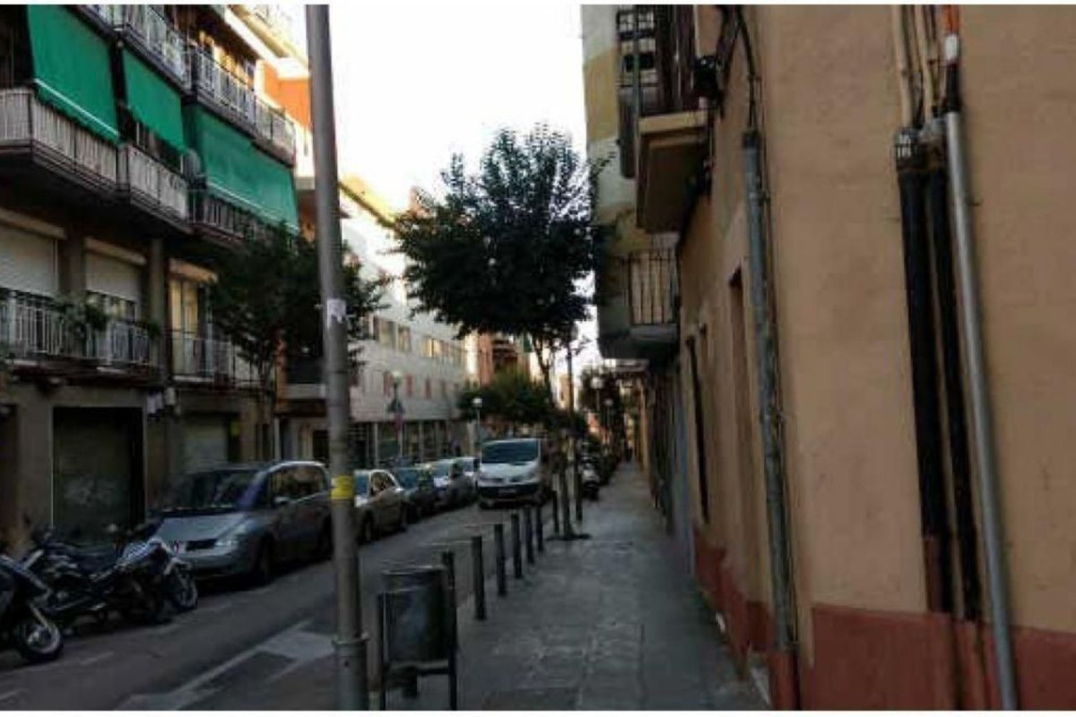 Venta de piso en Calle Santiago Apòstol, Hospitalet de Llobregat
photo 5