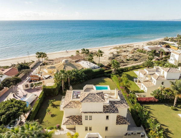 Detached villa for sale in  Las Chapas-El Rosario , Marbella photo 2