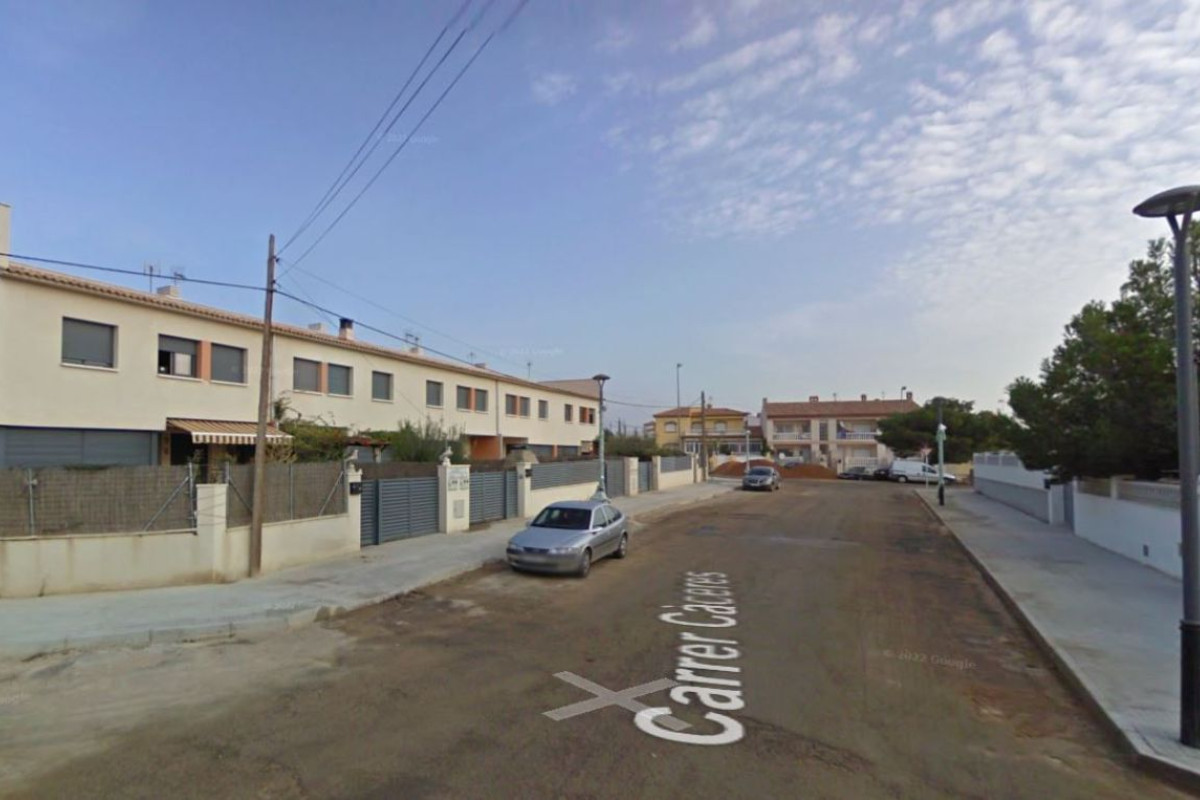 Sale of apartment in Calle Cáceres, Mont-Roig del Camp
photo 1