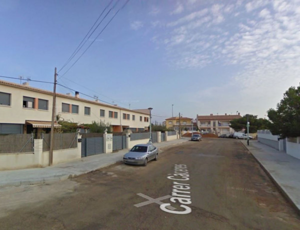Piso en venta en  Calle Cáceres, Mont-Roig del Camp photo