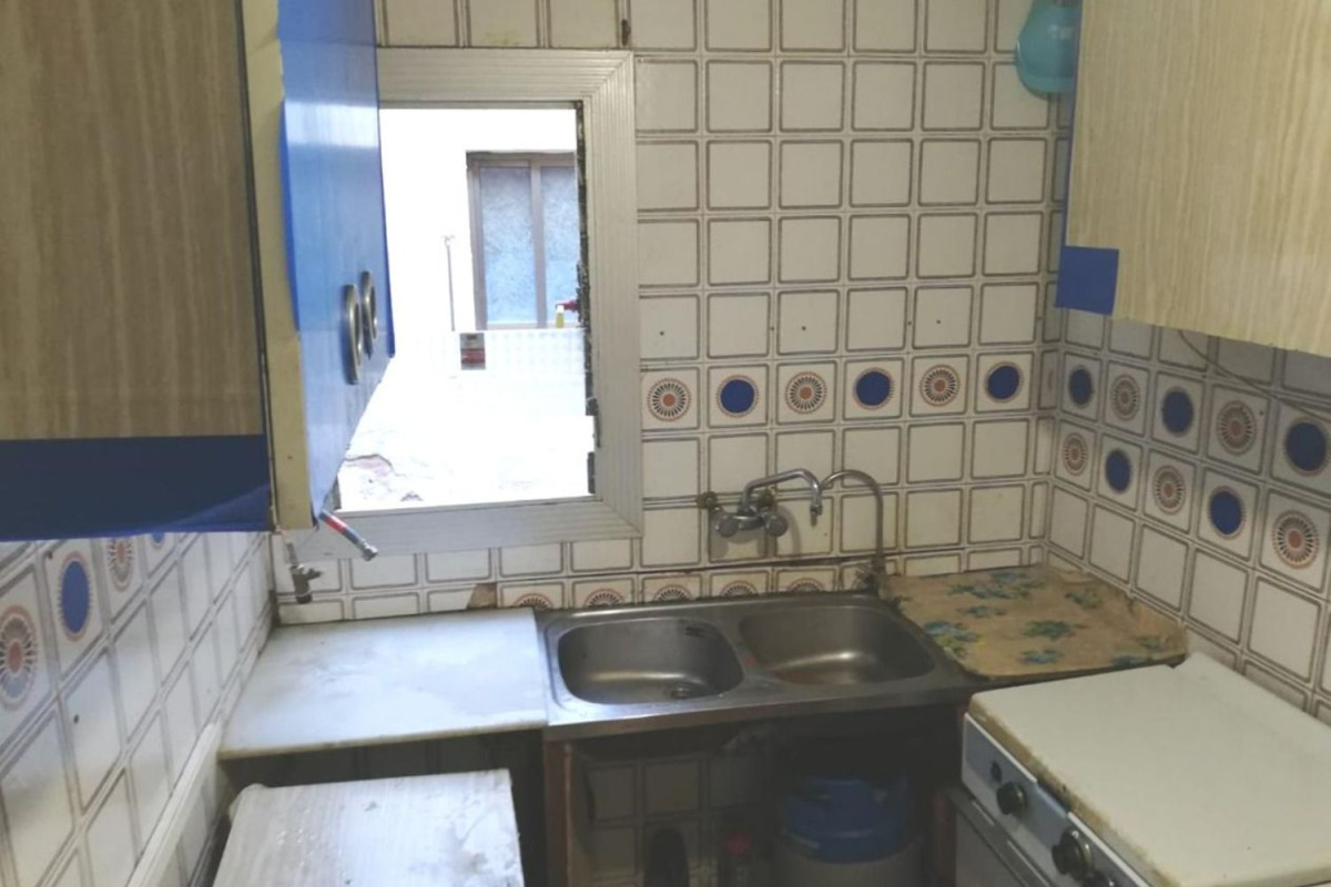 Venta de piso en Calle dels Pins, Hospitalet de Llobregat
 photo 3