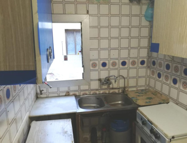 Piso en venta en  Calle dels Pins, Hospitalet de Llobregat photo 3