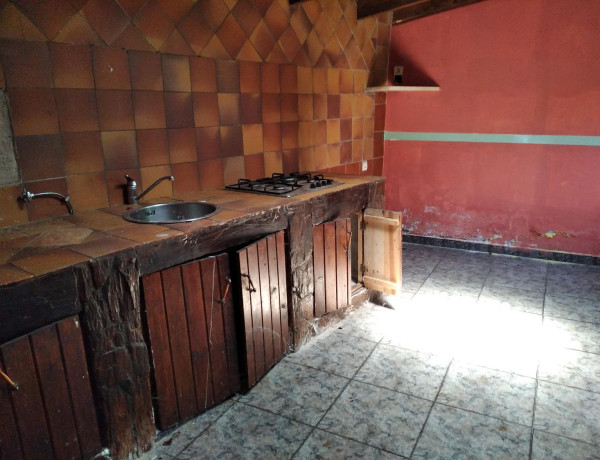Коттедж на продажу в , Laguna de Negrillos photo 4