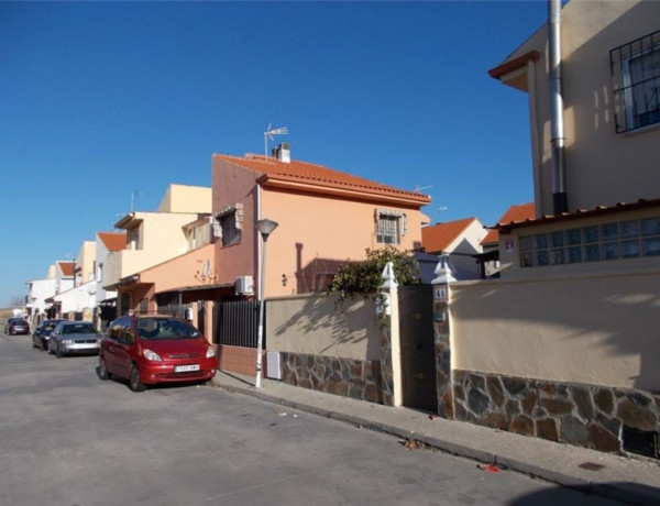 Chalet independiente en venta en , Las Ventas de Retamosa thumbnail 2