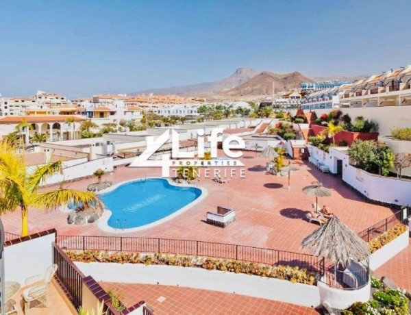 Bajo en venta en  Los Cristianos , Arona photo 1