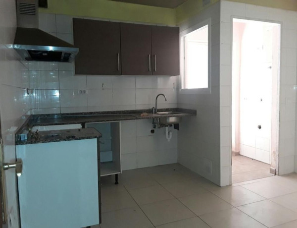 Piso en venta en  Calle Fuerteventura, Arona photo 3
