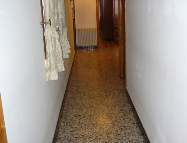 Piso en venta en  Calle dos Paxariños, Lugo photo 1