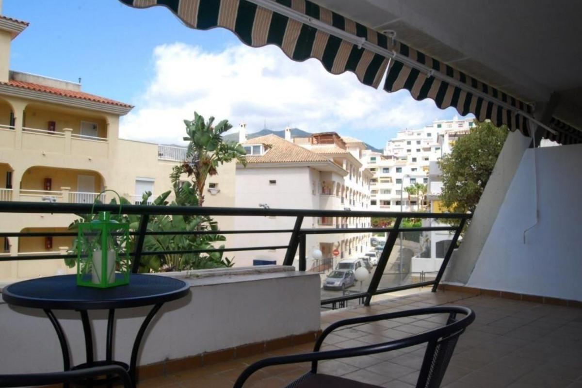 Sale of apartment in Calle Almuñécar, Benalmádena
photo 4