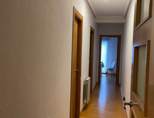Продажа первого этажа в  Calle Coria, 20, Plasencia photo 3