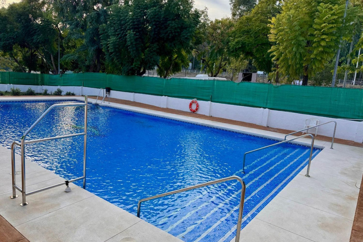Sprzedaż szeregowego domku w  Playamar , Torremolinos photo 4