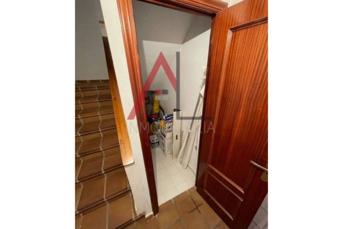 Venta de chalet adosado en , Santiuste de San Juan Bautista photo 2